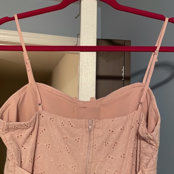 City Triangles pink eyelet dress Size Small - Picture 6 of 10